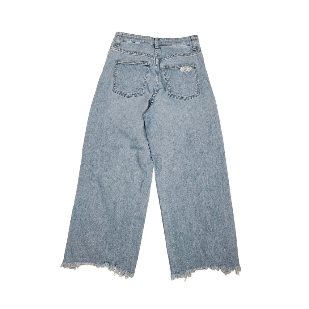 Uniqlo Jeans Womens 25 Light Wash Distressed Wide‎ Leg High Rise Raw Hem